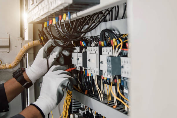 Best Circuit Breaker Repair  in Monmouth, IL